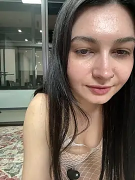 lunalovelee online show from 04-16-26, 02:07