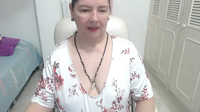 leonela 69 online show from 07-14-26, 11:43