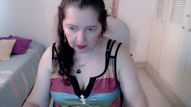 leonela 69 online show from 07-24-26, 10:08
