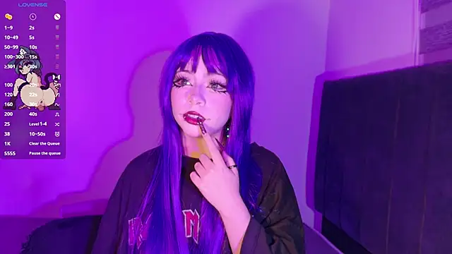 Snapshot of purplelilith3 chatting on 07-04-26, 07:47 purplelilith3 online show from 07-04-26, 07:47