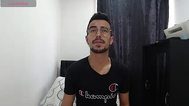 Demian val online show from 03-05-25, 01:17