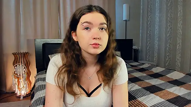 Snapshot of Velvetworld chatting on 02-26-25, 06:15 Velvetworld online show from 02-26-25, 06:15