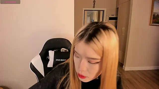 Pakk Minni online show from 03-19-25, 11:06