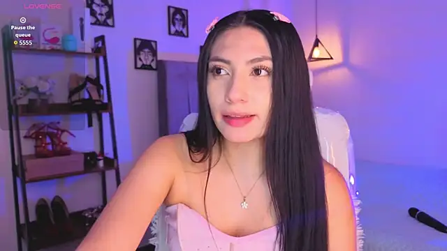 Miller Vanessa  online show from 04-22-26, 08:54