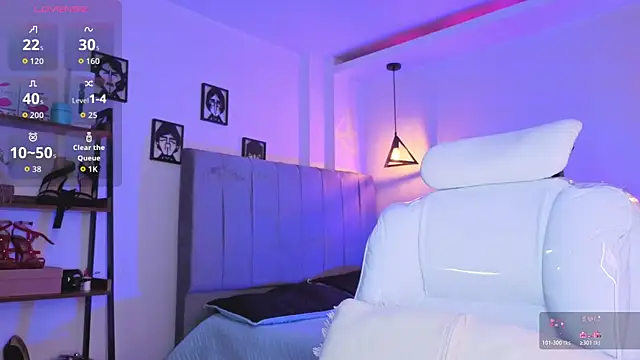 Miller Vanessa  online show from 04-24-26, 08:55