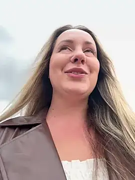 Mona Plus online show from 03-21-26, 10:20