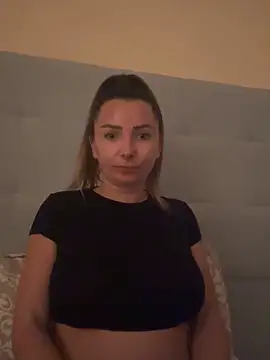 Sexilexiuk online show from 02-13-25, 08:45