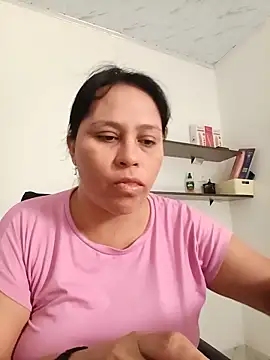 promiscuous-indecent-momm online show from 06-05-26, 01:17