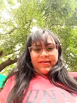 Snapshot of promiscuous-indecent-momm chatting on 07-14-26, 08:03 promiscuous-indecent-momm online show from 07-14-26, 08:03