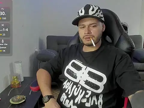 ragnar lothbrok777 online show from 04-11-26, 09:41