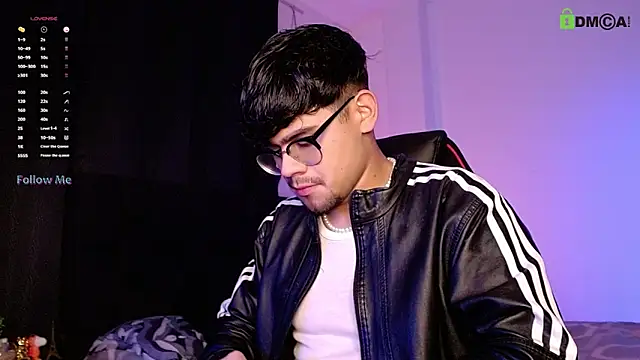 isaac-saenz online show from 11-07-25, 10:32