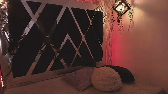 charlotte bluee online show from 09-30-25, 06:46