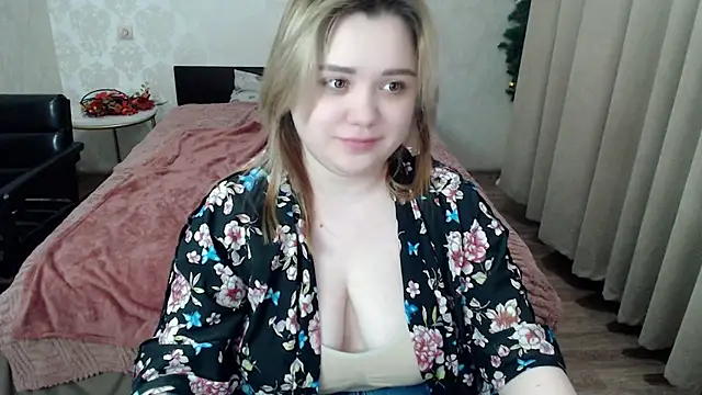 Snapshot of Finna_39 chatting on 03-06-25, 01:58 Finna 39 online show from 03-06-25, 01:58