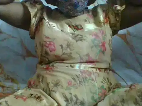 Snapshot of sushmatelugu-23 chatting on 03-12-25, 06:22 sushmatelugu-23 online show from 03-12-25, 06:22