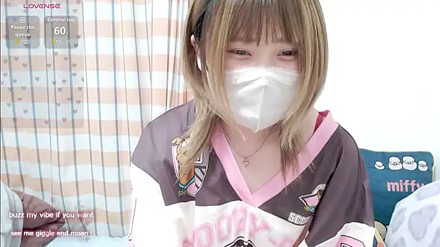 FUYU rain online show from 05-28-26, 01:14