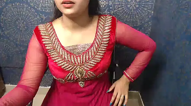 Snapshot of megancatluna chatting on 02-26-25, 06:04 megancatluna online show from 02-26-25, 06:04