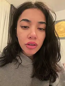 KylieLoveXX online show from 01-19-26, 04:11