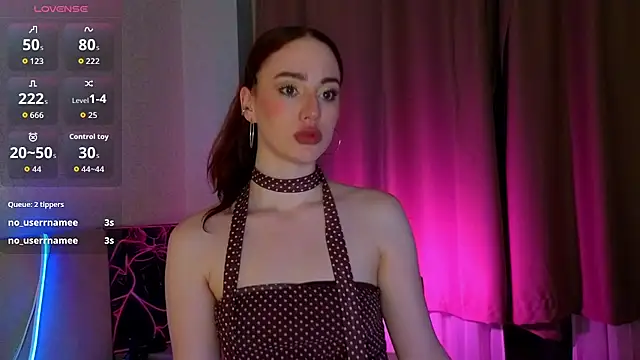 Snapshot of StacyWatts chatting on 05-28-26, 08:17 StacyWatts online show from 05-28-26, 08:17