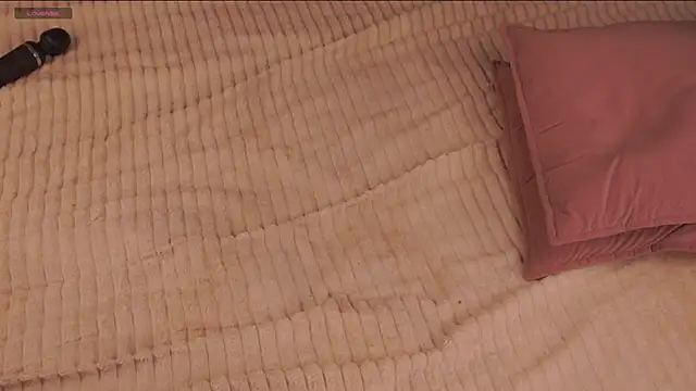 TaiteBayles online show from 03-21-26, 08:19