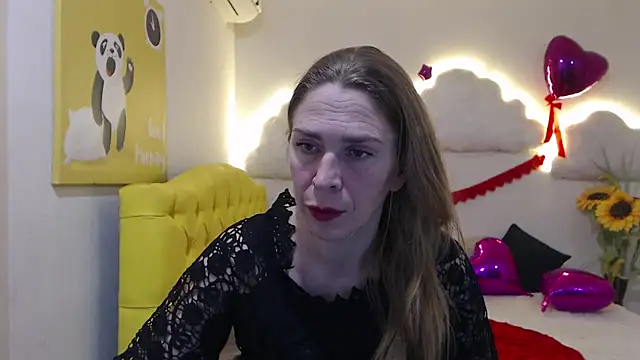 TessaDaybreak online show from 03-03-25, 01:31