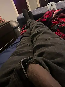 Snapshot of Slimlightrising chatting on 02-16-25, 08:00 Slimlightrising online show from 02-16-25, 08:00