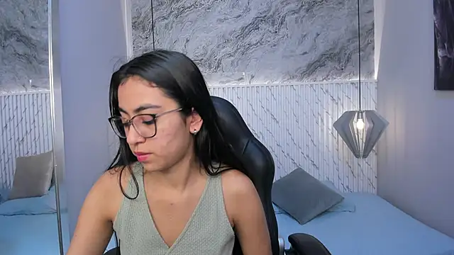 lucelly 15 online show from 03-20-25, 11:38