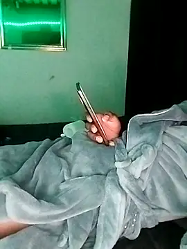 Snapshot of Sexnyobinyobi chatting on 11-07-25, 09:37 Sexnyobinyobi online show from 11-07-25, 09:37