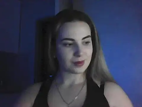 Snapshot of GoddessTenderness chatting on 02-14-25, 10:25 GoddessTenderness online show from 02-14-25, 10:25