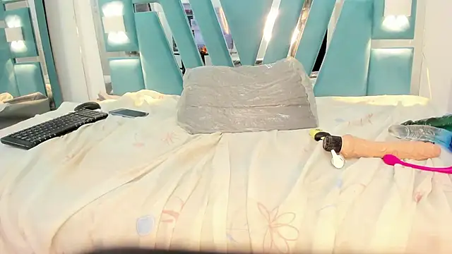 ebony valentina online show from 03-21-25, 06:49