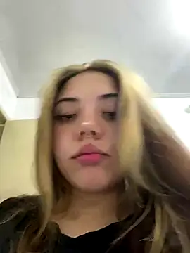  ivyginger online show from 11-23-25, 03:17