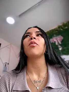 Naatalia online show from 02-10-26, 07:29