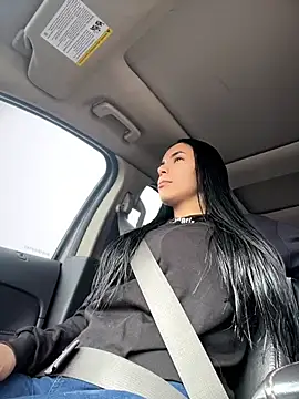 Naatalia online show from 04-27-26, 07:56