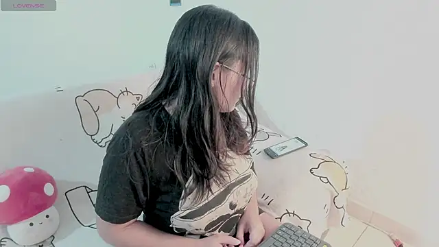 Naoko 7w7 online show from 02-25-25, 12:58