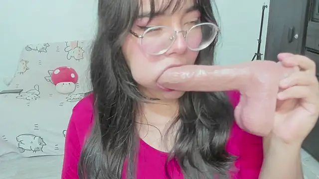 Naoko 7w7 online show from 06-16-26, 01:52
