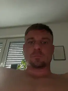 Snapshot of Hagener985 chatting on 03-31-26, 02:06 Hagener985 online show from 03-31-26, 02:06