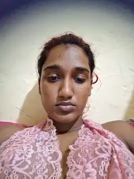 indianpink lips online show from 12-18-25, 12:06