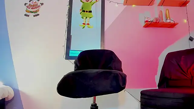 Aria fitness online show from 12-17-25, 01:06