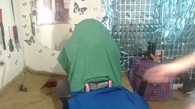 Snapshot of Meghan_sex777 chatting on 03-20-25, 05:36 Meghan sex777 online show from 03-20-25, 05:36