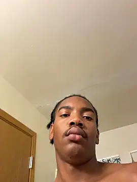 Snapshot of tblackboy chatting on 10-18-25, 02:07 tblackboy online show from 10-18-25, 02:07