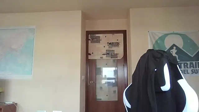 Snapshot of llopaco chatting on 05-31-26, 06:09 llopaco online show from 05-31-26, 06:09