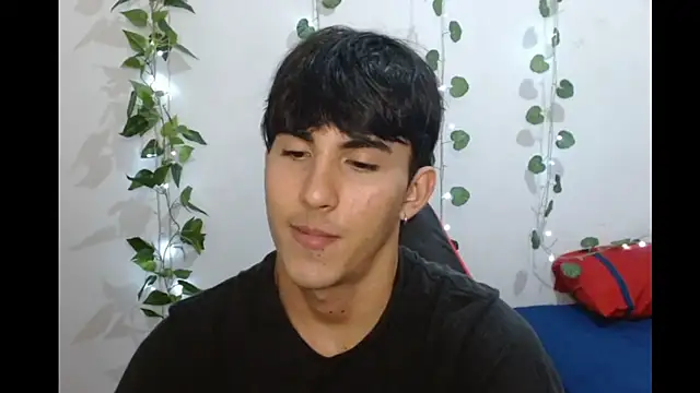 neithanzynxx online show from 03-11-25, 07:25