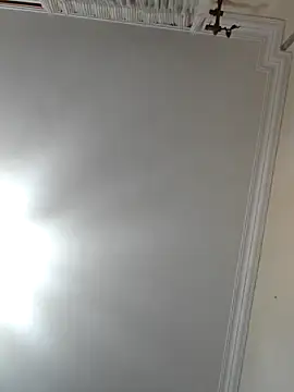 Loly2025 online show from 04-26-26, 10:51