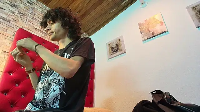 sc0rpius  online show from 03-08-25, 08:03