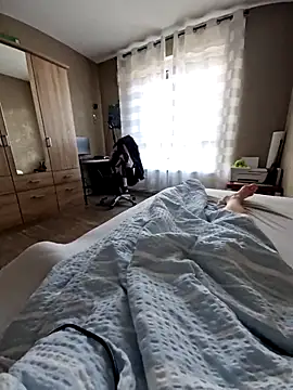 DerechteJunge online show from 03-08-25, 07:38