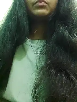 Snapshot of Aaradhna-hoy chatting on 03-04-25, 11:08 Aaradhna-hoy online show from 03-04-25, 11:08