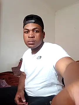 bosszonke123 online show from 04-25-26, 09:56