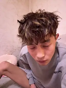 QR666dkk online show from 02-22-25, 04:09