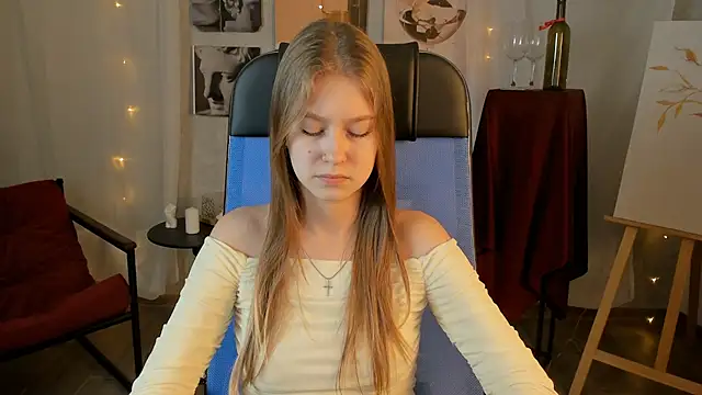 EveMundie online show from 12-20-25, 09:27