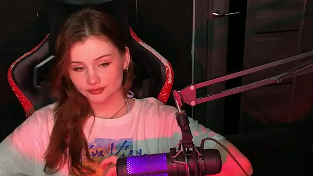 baby Milaaaaaaa online show from 03-05-25, 09:59