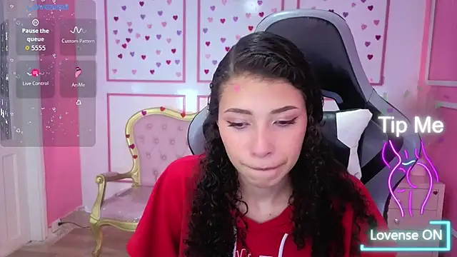 danatella a online show from 12-18-25, 07:53